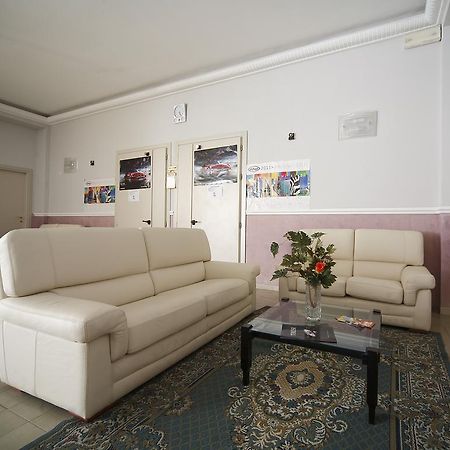 Hotel Telstar Rimini Szoba fotó