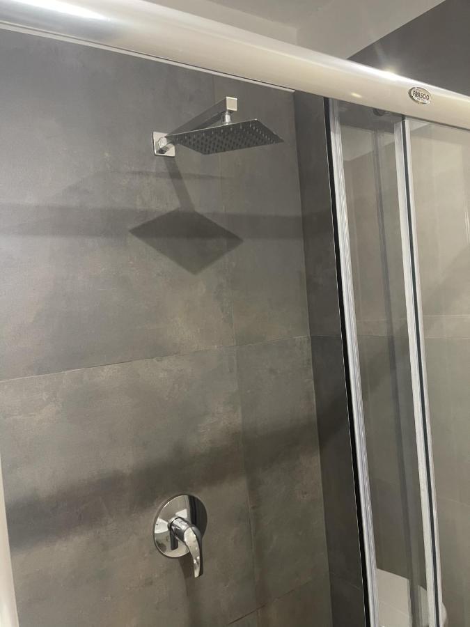Hotel Telstar Rimini Kültér fotó