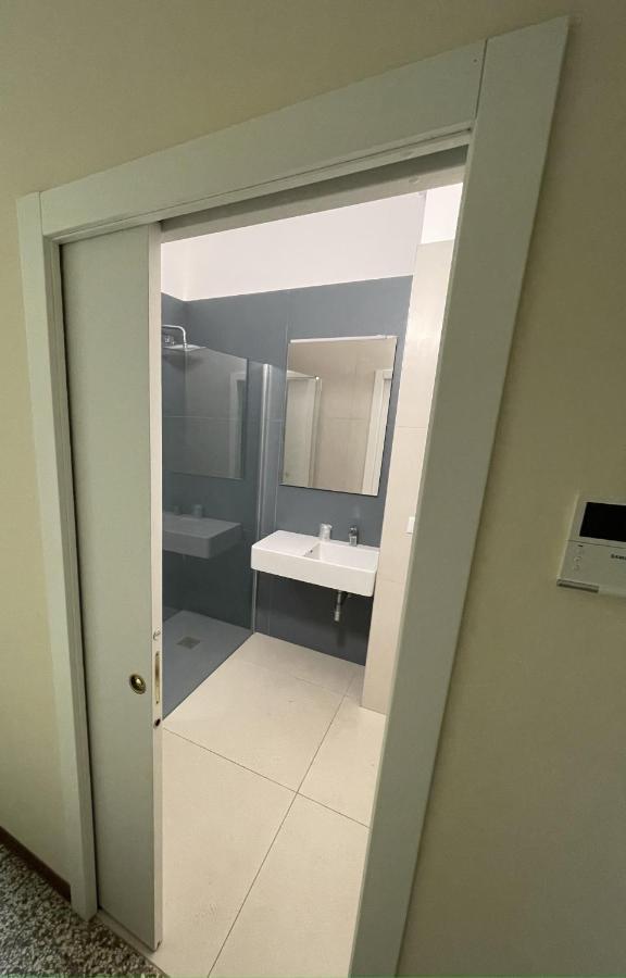 Hotel Telstar Rimini Kültér fotó