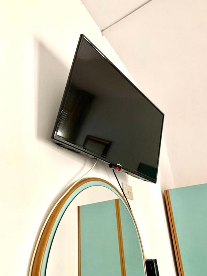 Hotel Telstar Rimini Kültér fotó