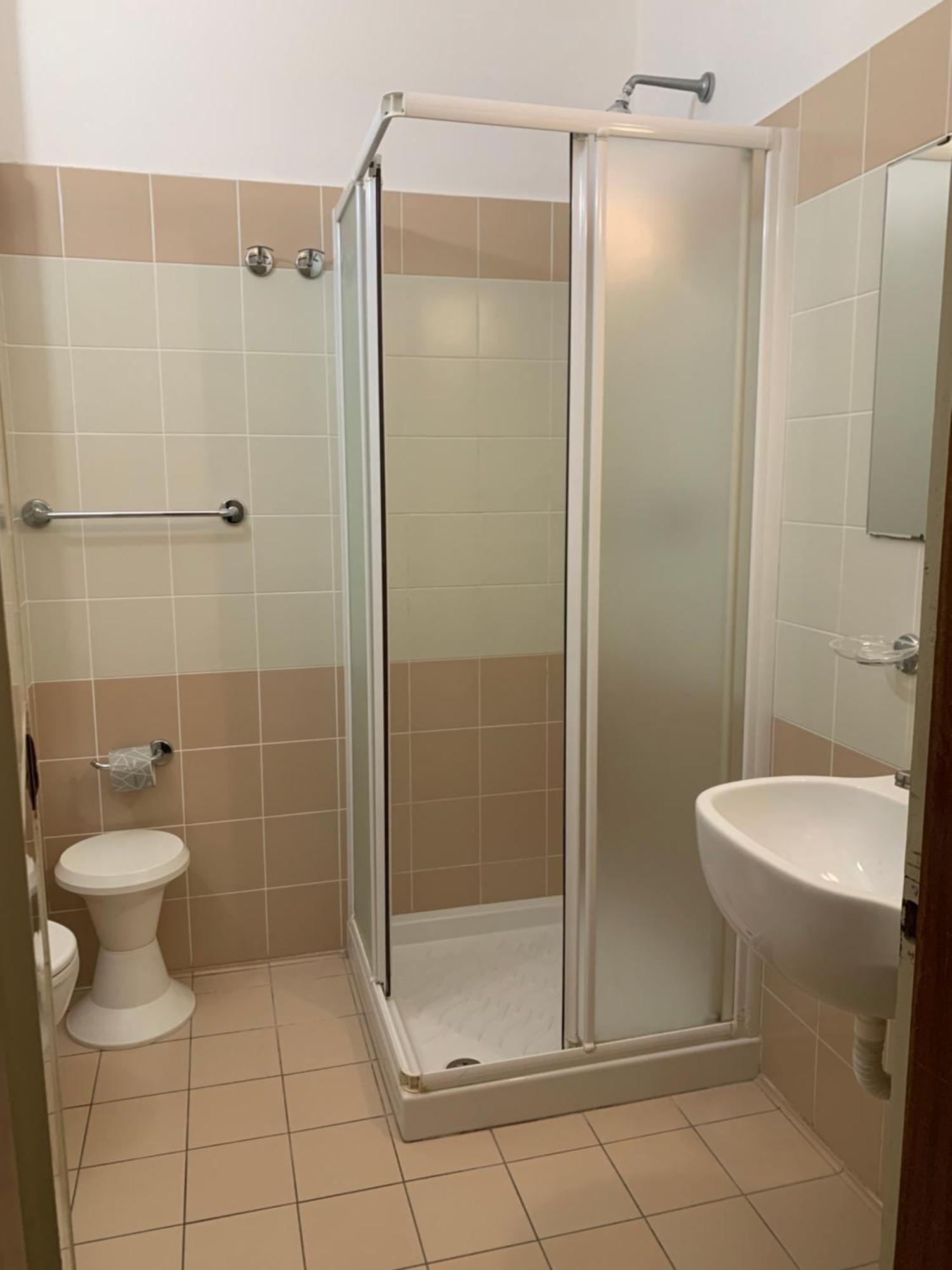 Hotel Telstar Rimini Kültér fotó