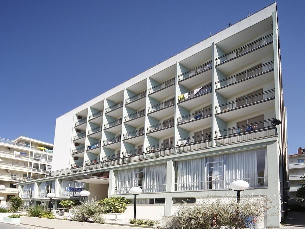Hotel Telstar Rimini Kültér fotó