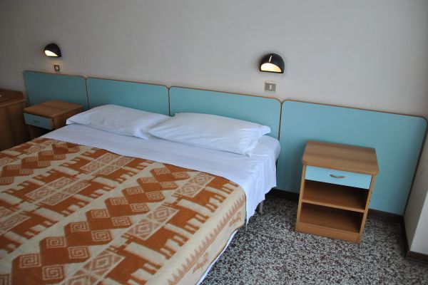 Hotel Telstar Rimini Kültér fotó